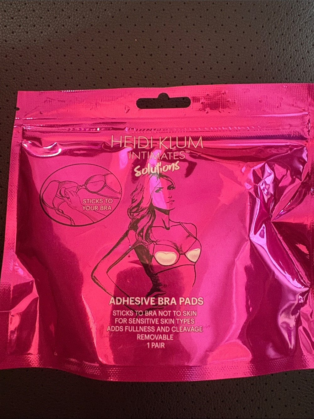 Heidi Klum Intimates Nude Adhesive Bra Pads